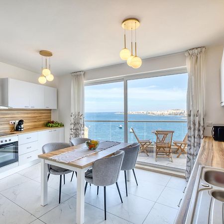 Blu Mar Sea View Apartments Сент-Полс-Бей Экстерьер фото